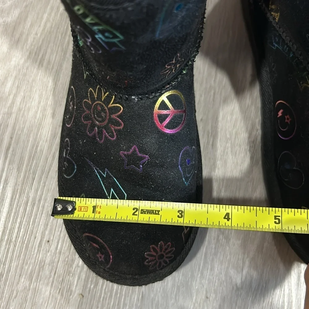 The children’s place girls chalet faux fur doodle boot